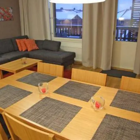 Holiday Ski Chalets 64, 1304 *